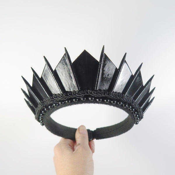 Black Blade Crown